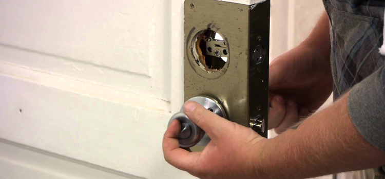 Home Lock Change in El Centro