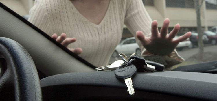 vehicle lockout service El Centro